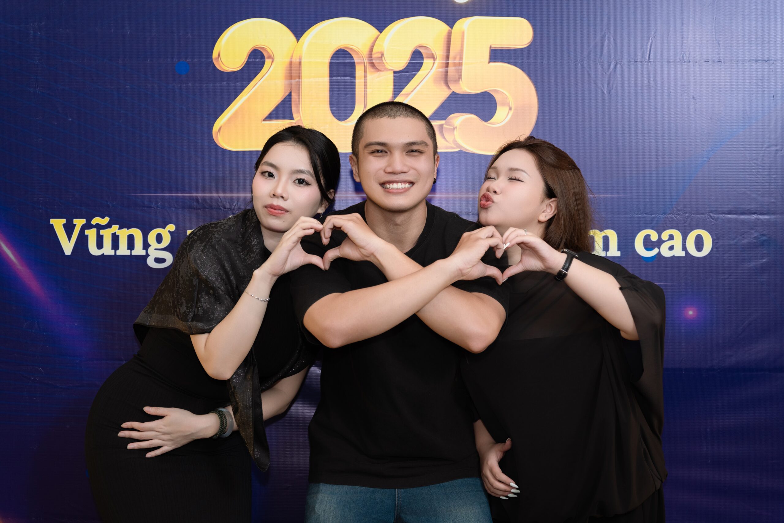 Đức Hiền - Huỳnh Văn Bánh