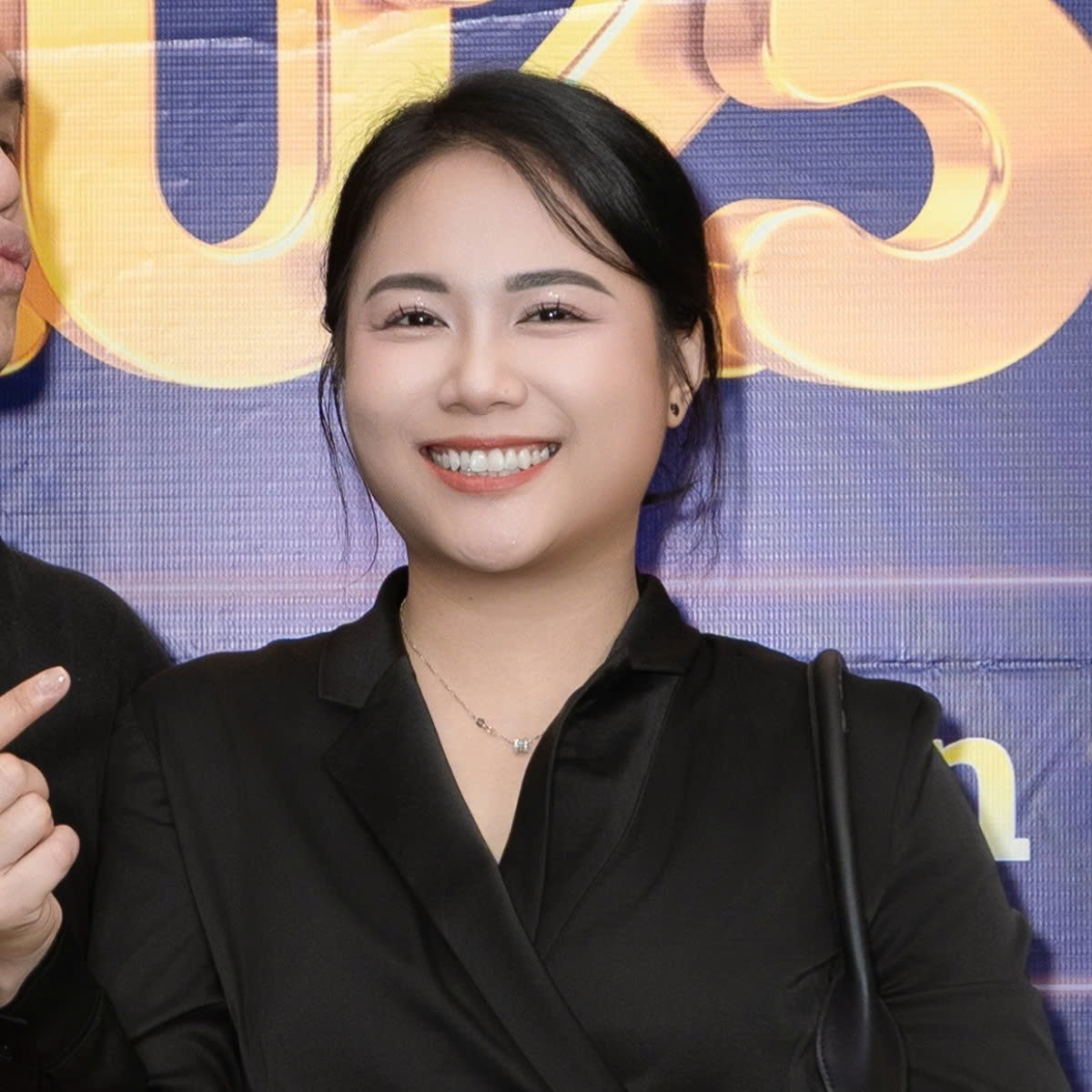 Thùy Dương - Âu Cơ