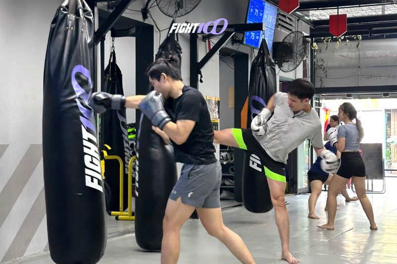 Lợi ích sức khỏe khi tập kickboxing