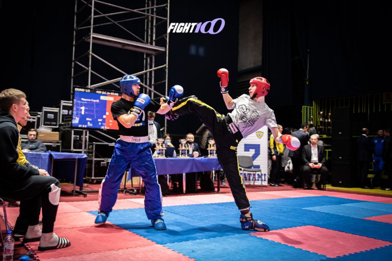 Luật Kickboxing: Quy định về đòn đánh, cách tính điểm và các thể thức thi đấu 1 Luật thi đấu Kickboxing Light Contact