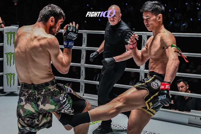 Luật Kickboxing: Quy định về đòn đánh, cách tính điểm và các thể thức thi đấu 3 Luật thi đấu Kickboxing Low Kick