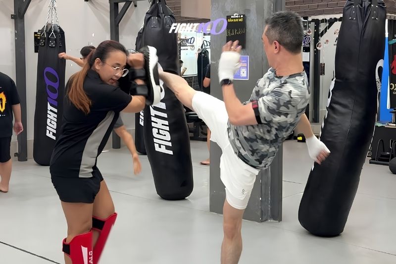 Phòng tập Boxing và Kickboxing Bình Thạnh giúp rèn thể lực, lấy lại tự tin 5 Phòng tập boxing & kickboxing có huấn luyện viên kèm 1:1