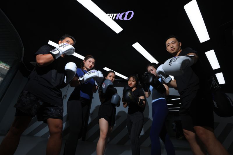 Tập Boxing và Kickboxing đốt bao nhiêu Calo? Có thực sự giúp giảm cân? 1 Tập Boxing đốt bao nhiêu calo?