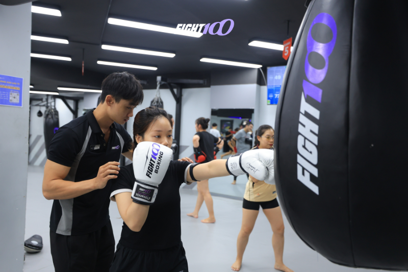 Tập boxing giúp tăng cơ và cơ thể dẻo dai