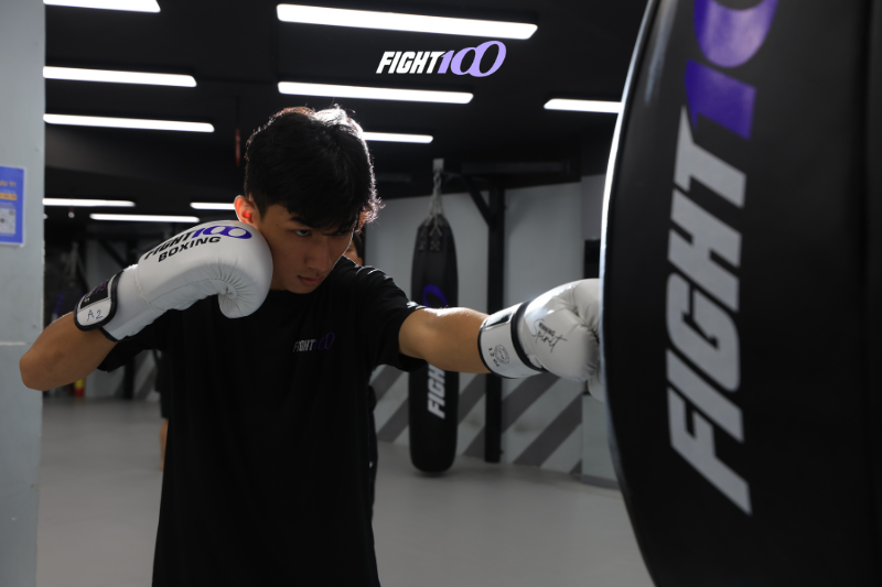 Tập Boxing không bị to tay