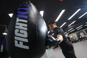Tập Boxing và Kickboxing đốt bao nhiêu Calo? Có thực sự giúp giảm cân?
