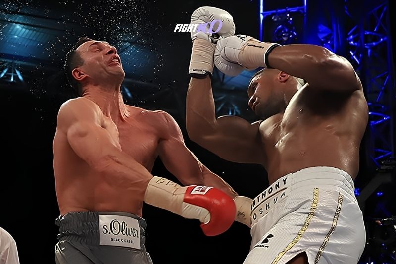 Tổng hợp 20+ combo boxing từ cơ bản đến nâng cao 8 Combo đòn 1-6-3-2, Jab, Uppercut phải, Hook trái và Cross